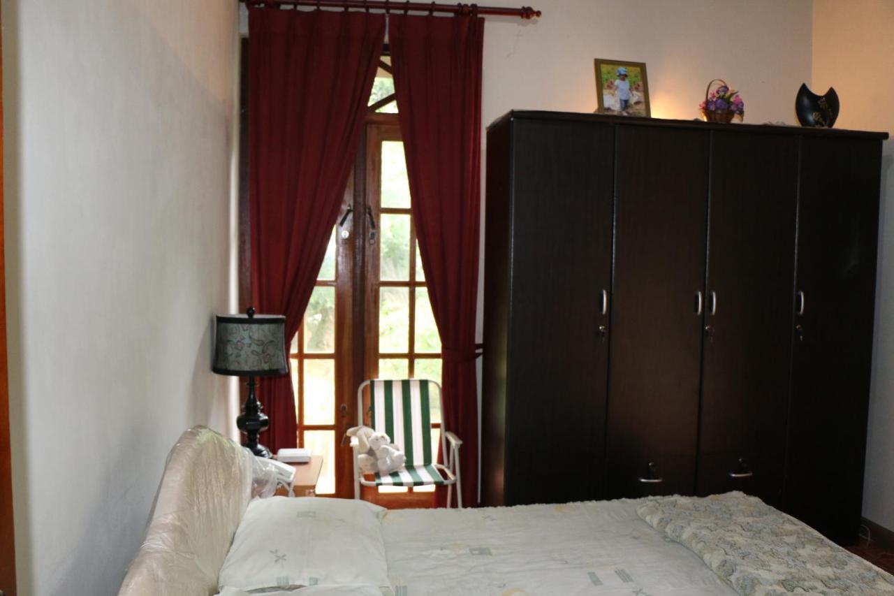 Araliya Home Stay Канді Екстер'єр фото